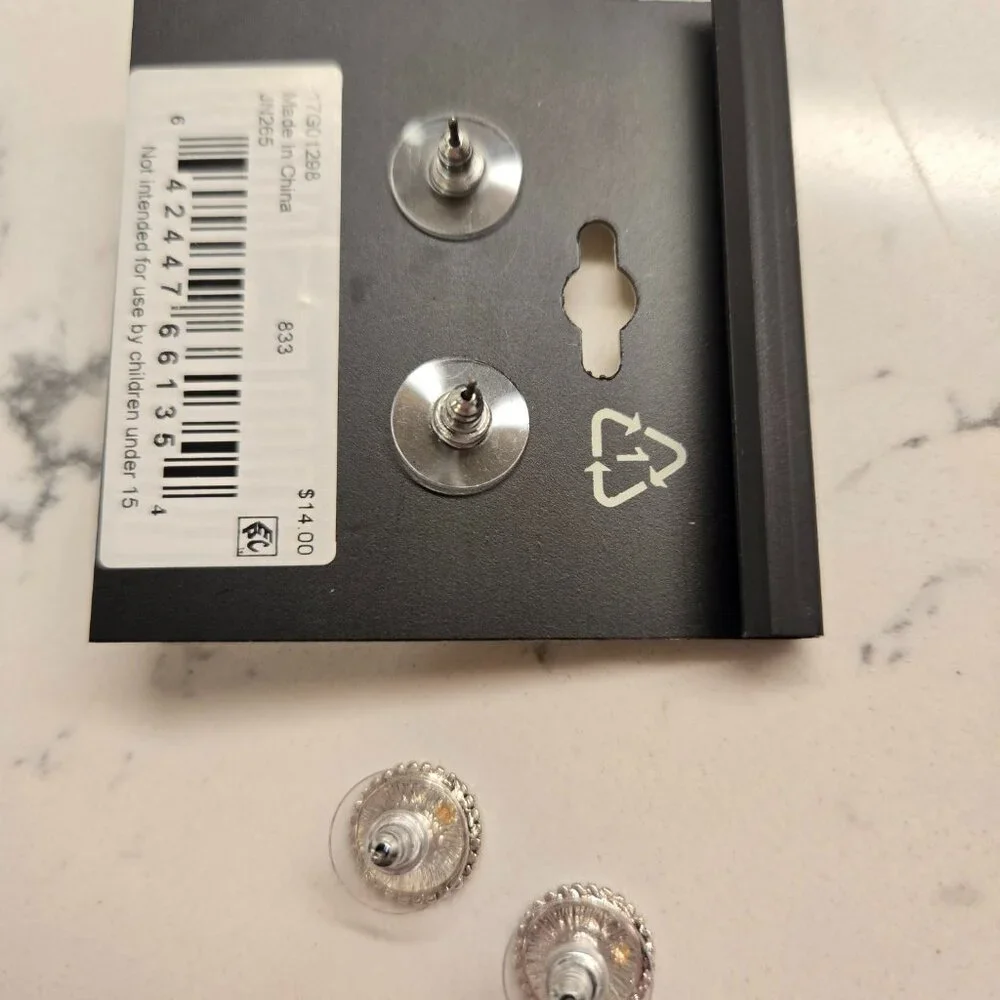 Napier pierced earrings. NWT - Picture 2 of 5